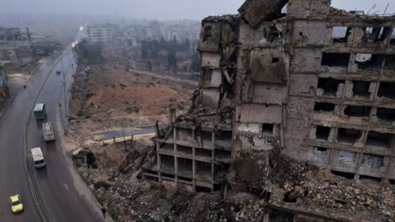 সিরিয়ার আলেপ্পোতে নতুন উত্তেজনা: সেনাবাহিনীর ‘ক্লোজড মিলিটারি জোন’ ঘোষণা