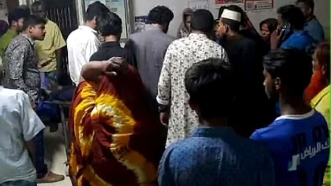 ঝিনাইদহে ফিলিং স্টেশনে পিটুনিতে তরুণ নিহত, আটক ৩