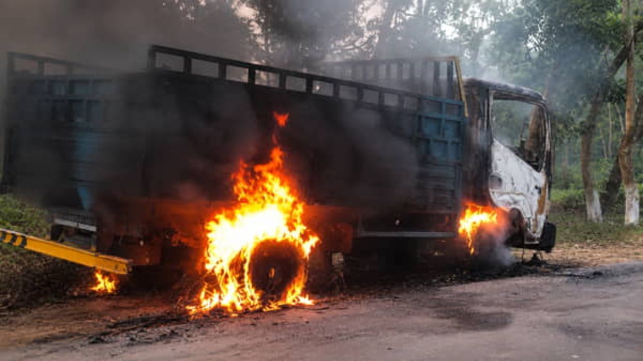 গাজীপুরের কালিয়াকৈরে গরু চোর সন্দেহে গণপিটুনিতে তিনজনের মৃত্যু