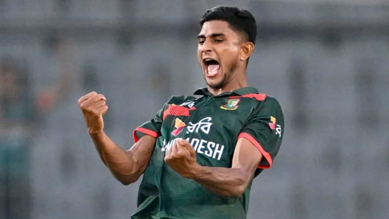 মিরপুরে বৃষ্টির বাধায় থমকে গেছে বাংলাদেশ-অস্ট্রেলিয়া ম্যাচ