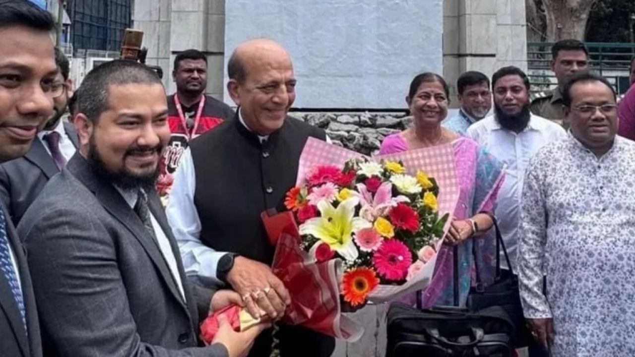 বাংলাদেশে এসেই দুই দেশের ‘এক হয়ে যাওয়ার’ প্রস্তাব নতুন ভারতীয় হাইকমিশনারের