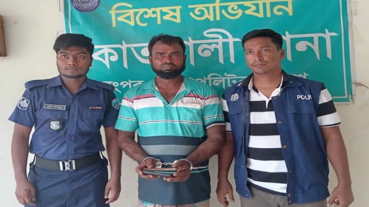 চাঁদপুরে পরকীয়ার প্রতিবাদে গৃহবধূকে পিটিয়ে হত্যার অভিযোগ, স্বামী গ্রেপ্তার