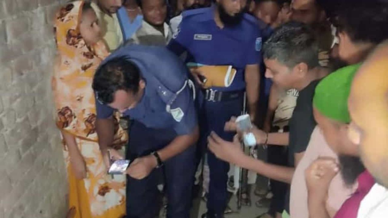 ছিনতাইকারী আখ্যা দিয়ে যুবককে গণপিটুনি, হত্যার অভিযোগ
