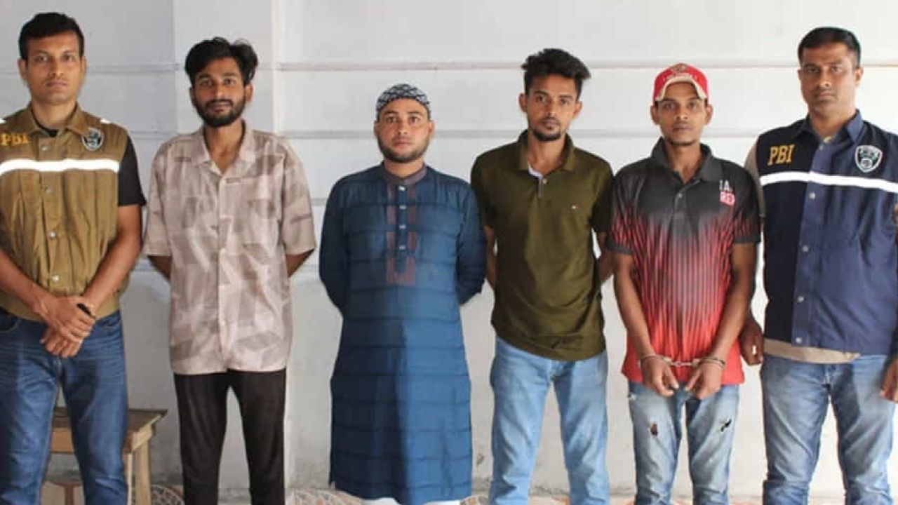 ময়মনসিংহে মায়ের শ্লীলতাহানির ক্ষোভে ৪ ছেলের হাতে ভাড়াটিয়া খুন