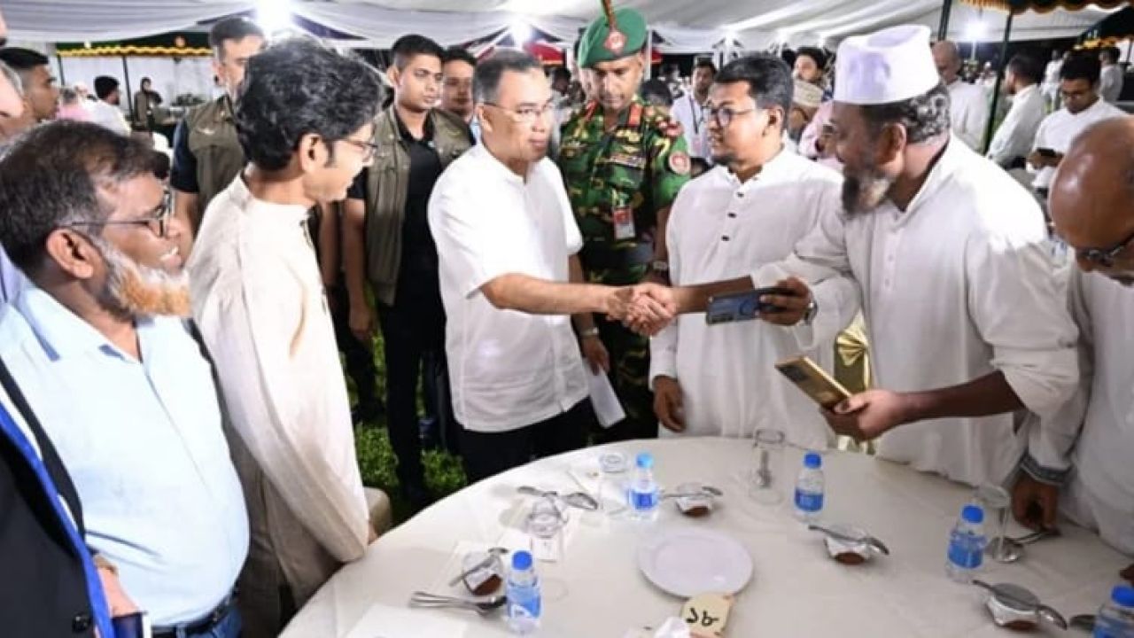 কেউ চান মন্ত্রিত্ব, কারো চাওয়া সরকারি সুবিধা